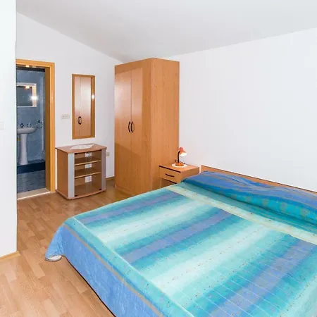 Marina Apartment Trpanj